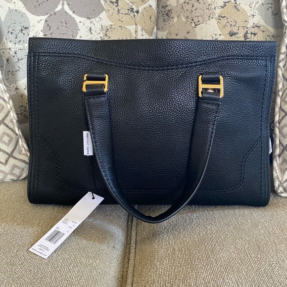 LAST ONE 😍Marc Jacobs😍 Large CRU Leather Satchel - Picture 3 of 8